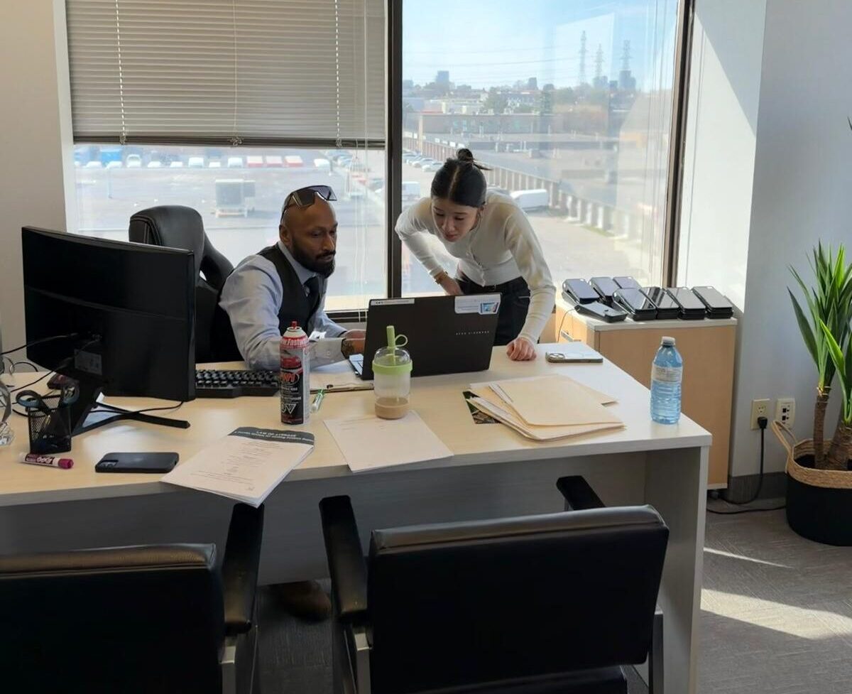 Alpha3dge team collaboration meeting focused on business development and leadership growth